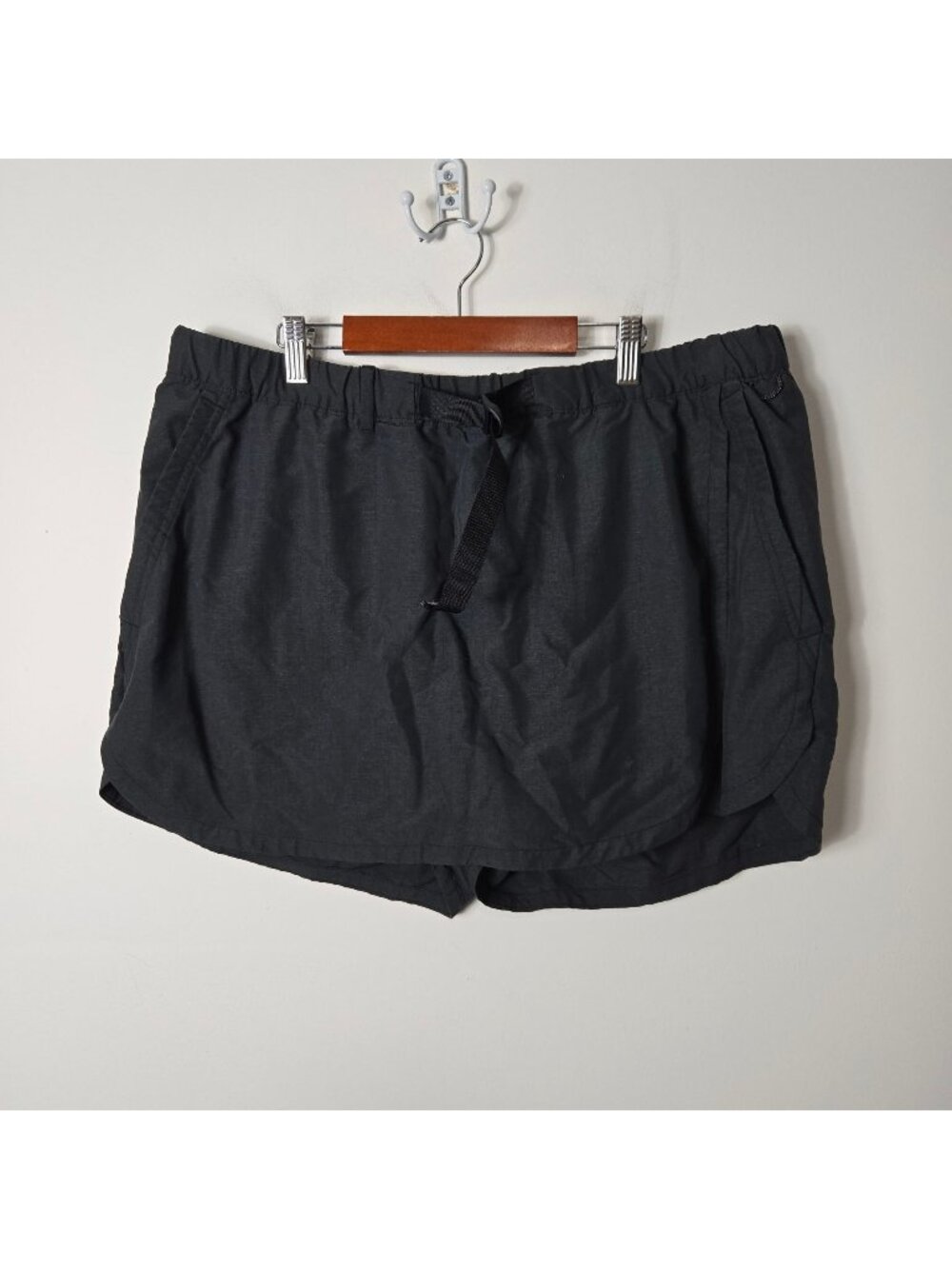 REI Co-Op Women's Size XL Trailmade Ripstop Nylon Charcoal Grey Skort Belted UPF